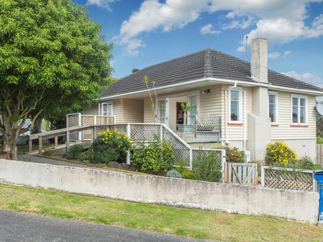 2 Quiet Street Te Atatu South_3