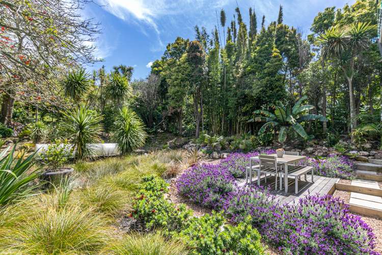 15 Korora Road Oneroa_13