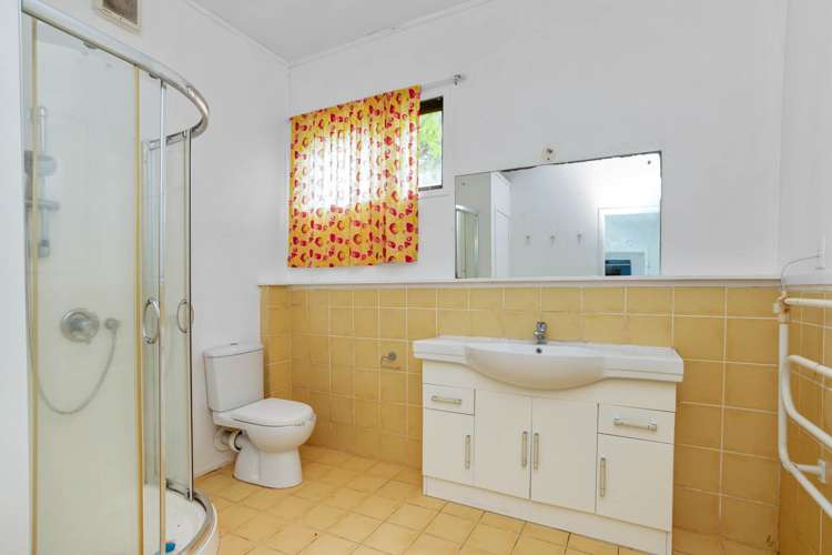 29 Noeleen Street Glenfield_11