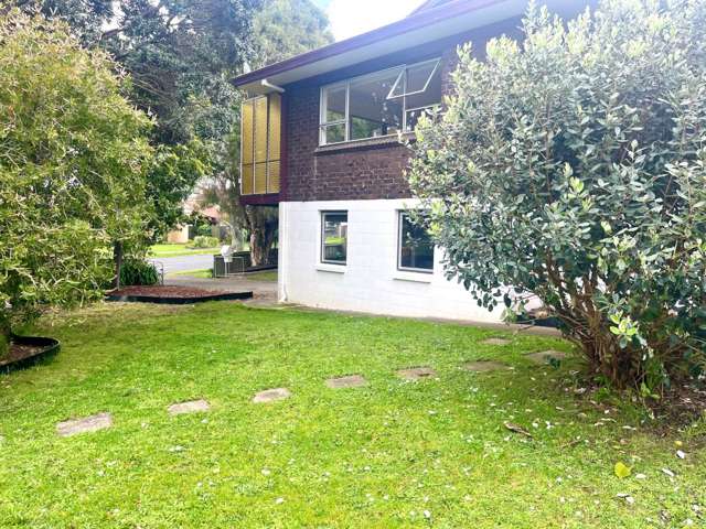 1/1 Bramley Drive Farm Cove_3