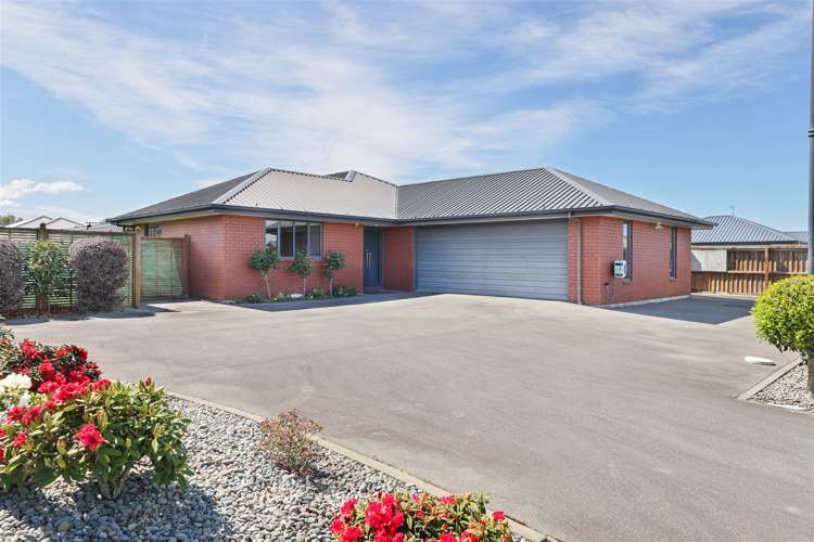 8 Parkdale Close_0