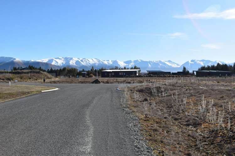 10 Tussock Crescent Twizel_12