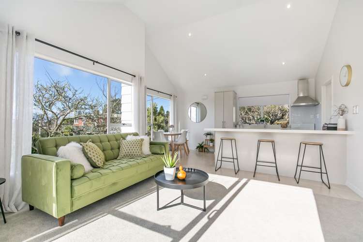2/47 Birkdale Road Birkdale_3