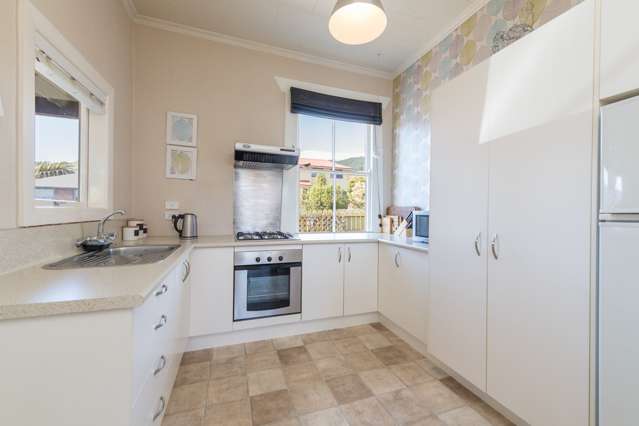 2/130 Queen Street Richmond_3