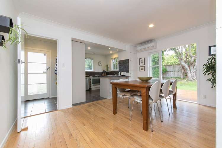 563 South Titirangi Road Titirangi_5