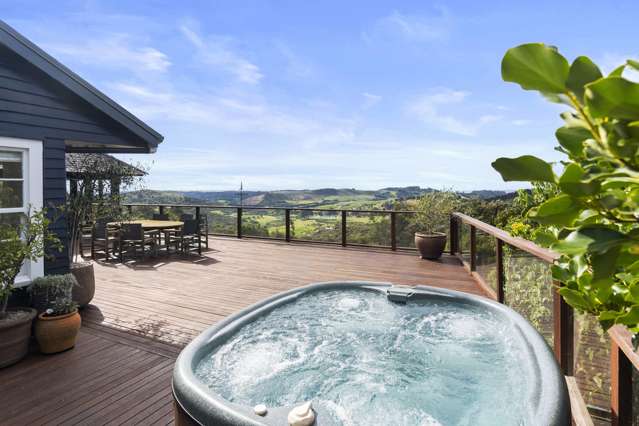 11 Musson Drive Waiheke Island_1