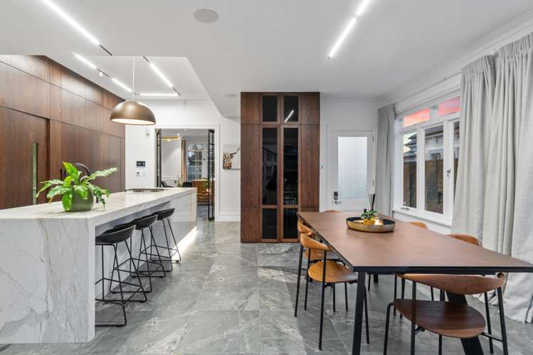 6 Russell Street Stanley Point_14