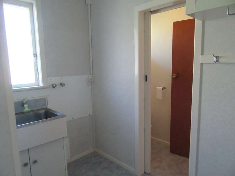 44 Sylvan Crescent Te Atatu South_17