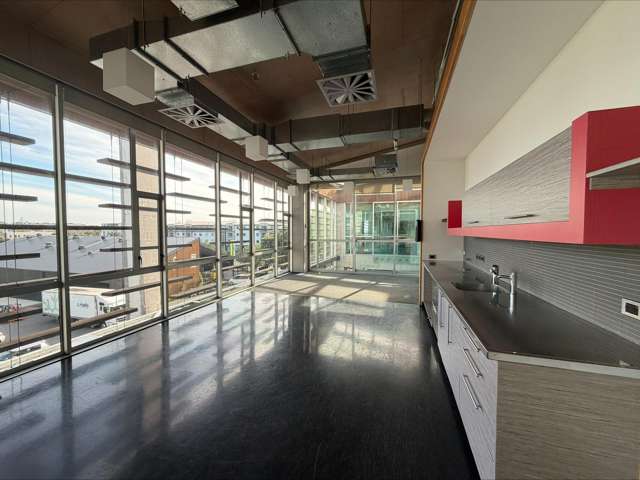 68-76 Taharoto Road Takapuna_4