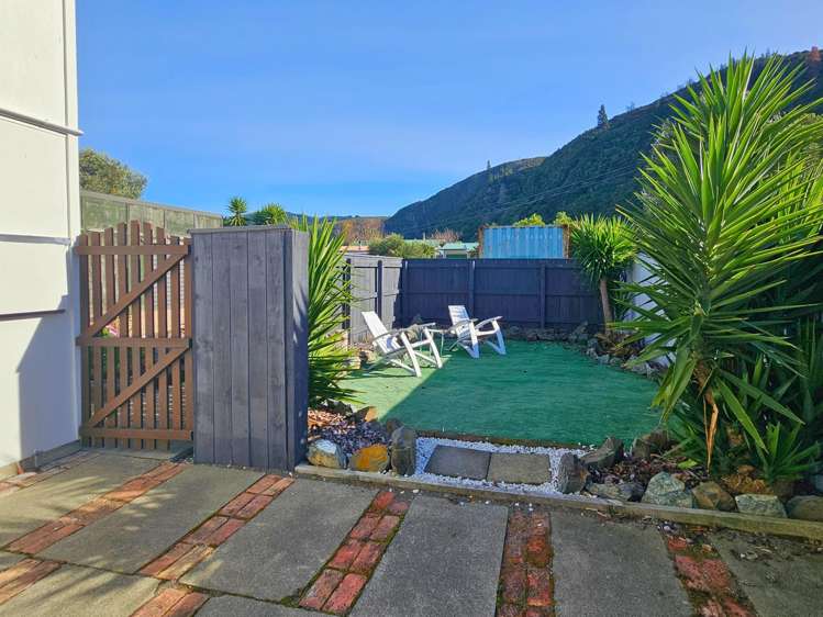 24 Ngaio Street Rarangi_16