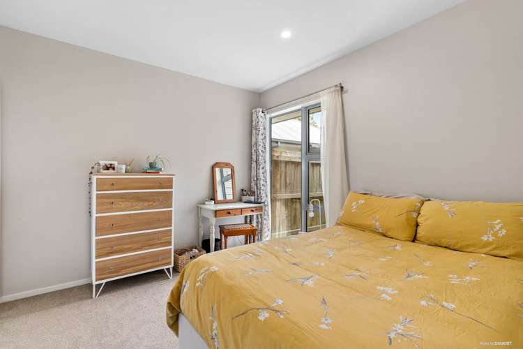 22 Fairwater Road Warkworth_16