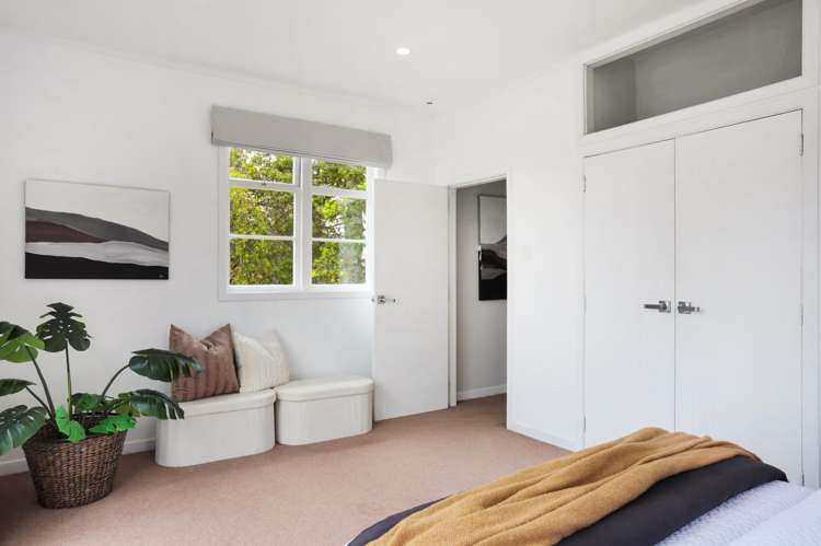 32 McEntee Road Waitakere_14