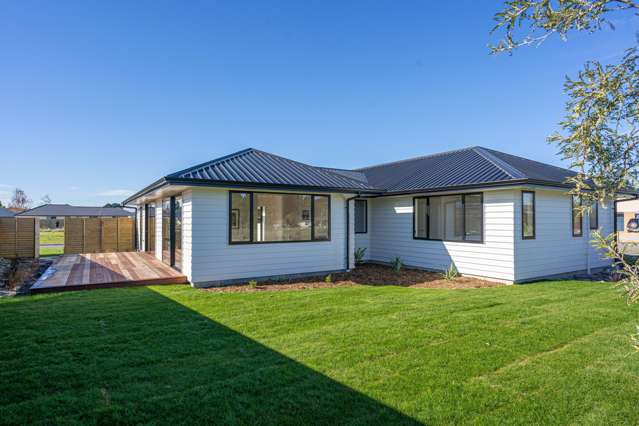 1 Riverstone Place Solway_2