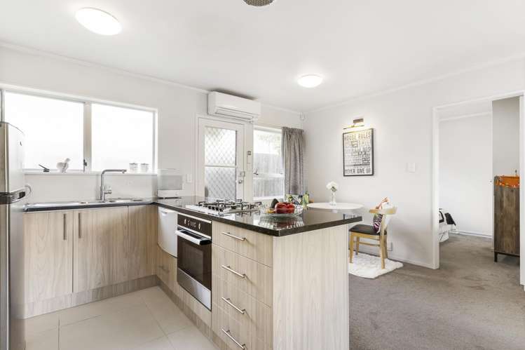 2/94 Lynwood Road_4