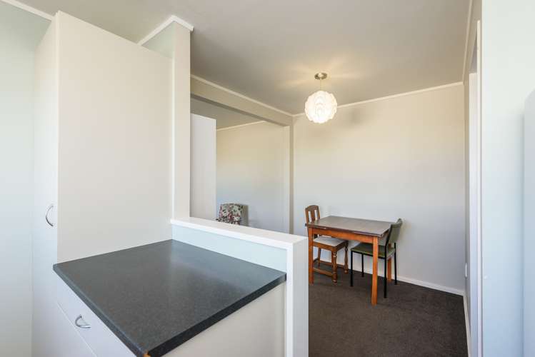 8 Rangitane Street Maupuia_17