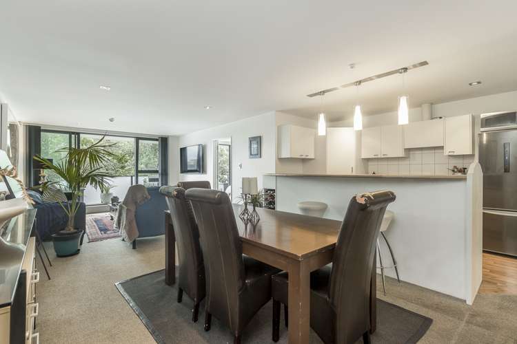 2/8 Basque Road Eden Terrace_10