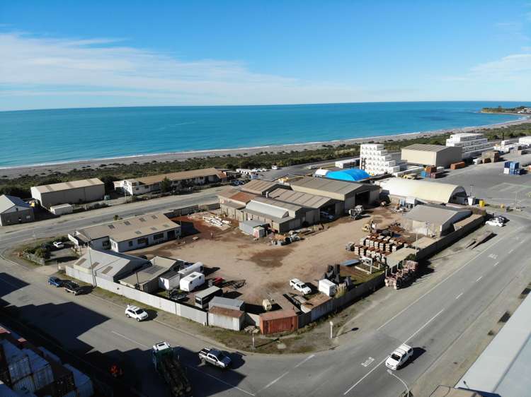 7 and 11 Stuart Street, 41 Hayes Street and 2 Fraser Street Port Timaru_24