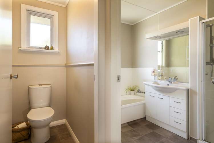 11 Washington Crescent Redwoodtown_16