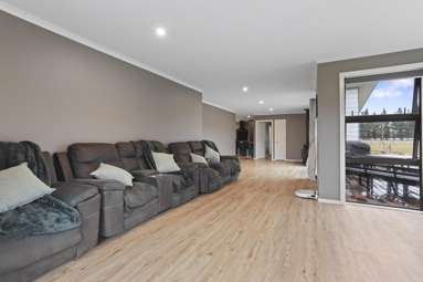 443 Ashley Road_3