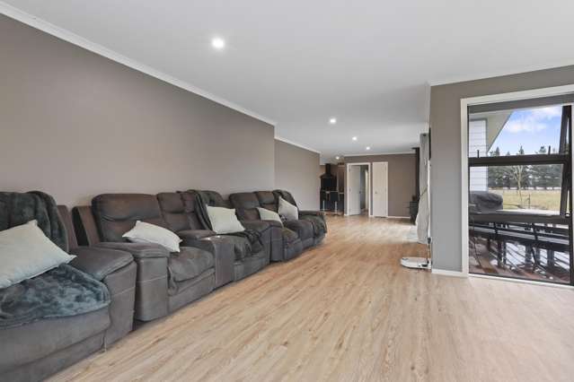 443 Ashley Road Cust_4