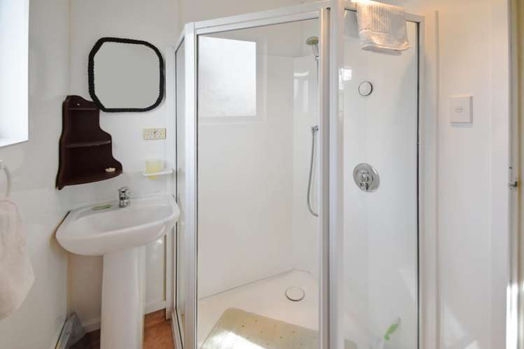 20 Mackenzie Drive Twizel_13