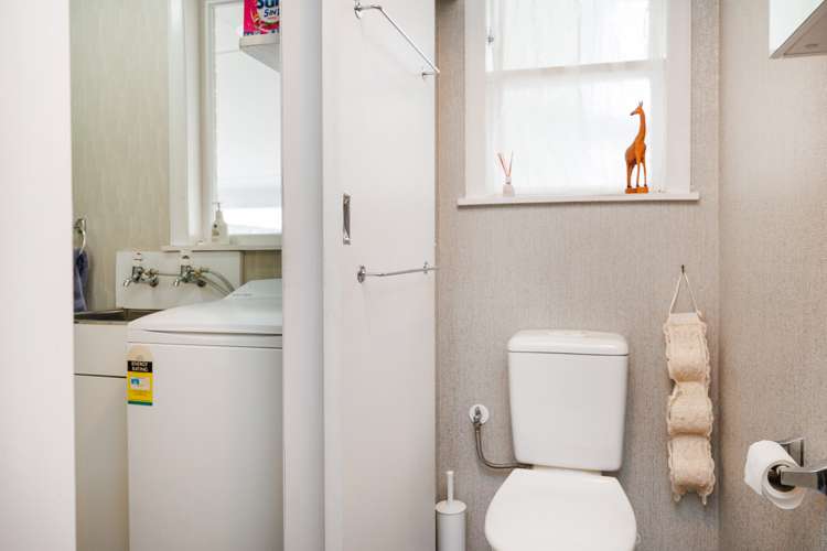 279 Colyton Road Feilding_10