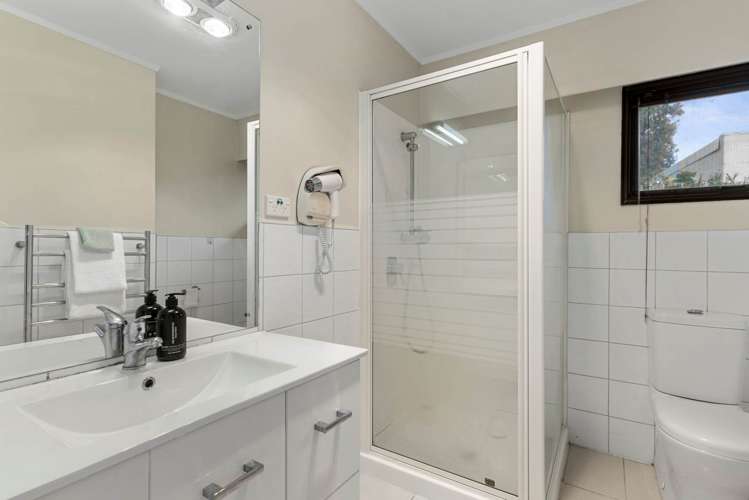 427 Ponga Road Opaheke_23