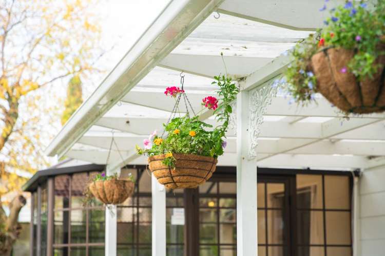 1/2 Kitewao Street Northcote_11