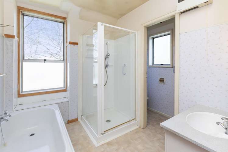 2/131 Rugby Street Merivale_6