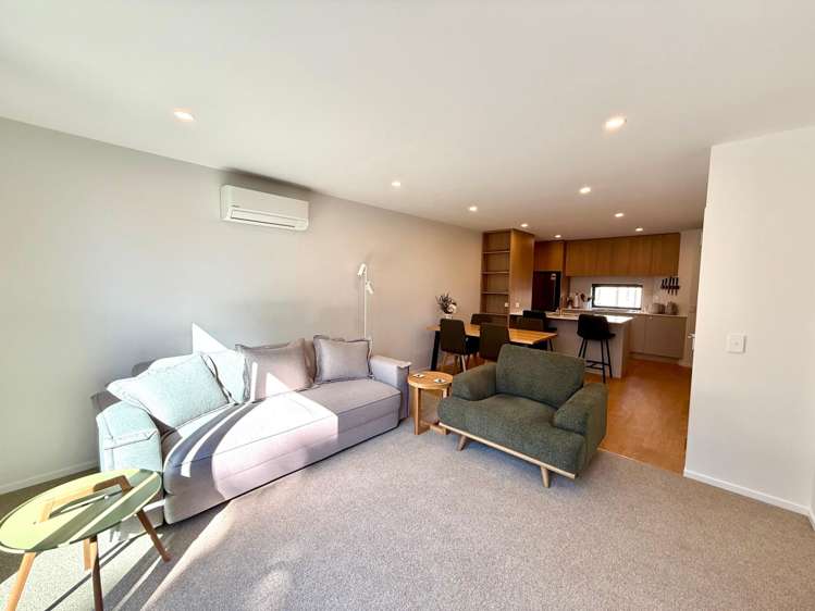  6/90 Holly Road Saint Albans_1