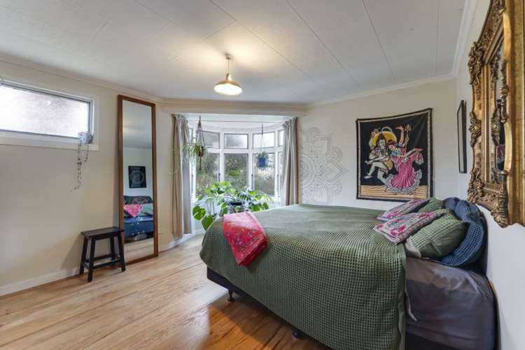 72 Toi Toi Street Toi Toi_13