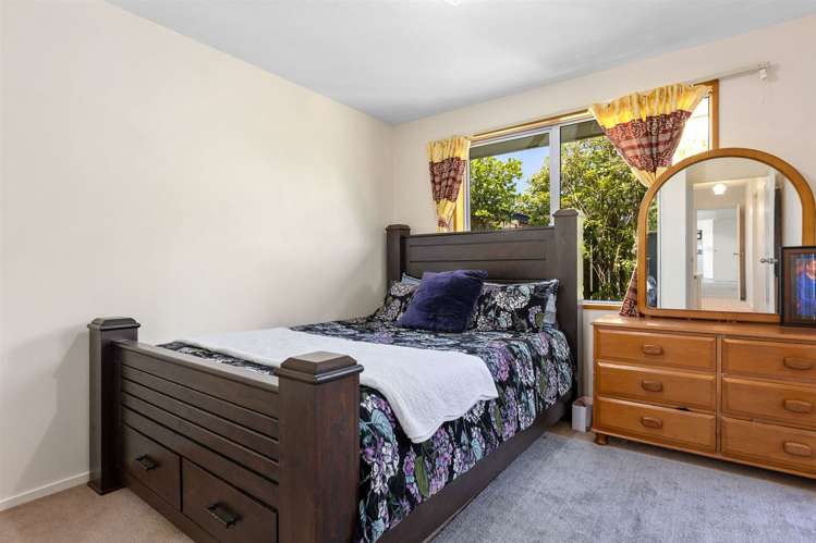 1/11 Rossiter Avenue Redwood_9