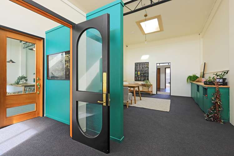 231 Warwick Road Mayfair_12