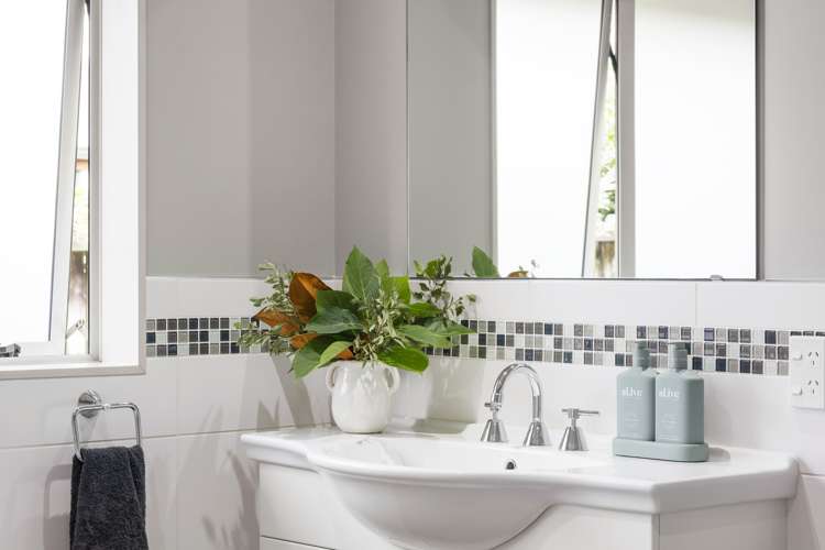 3 Ravenscourt Place Huntington_20