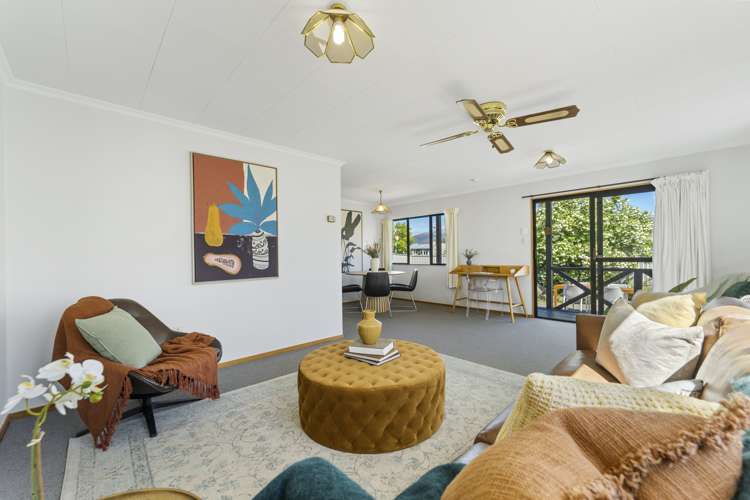 68 Barry Avenue Cromwell_16