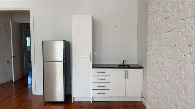 4/21 Khyber Pass Road 1672_4