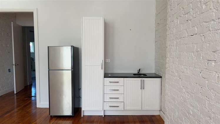 4/21 Khyber Pass Road 1672_4