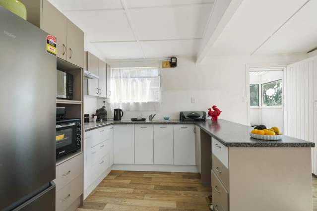 3 Donovan Avenue Massey_4