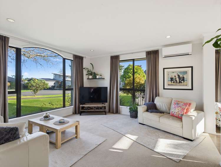 15 Stonebridge Park Drive Holdens Bay_7