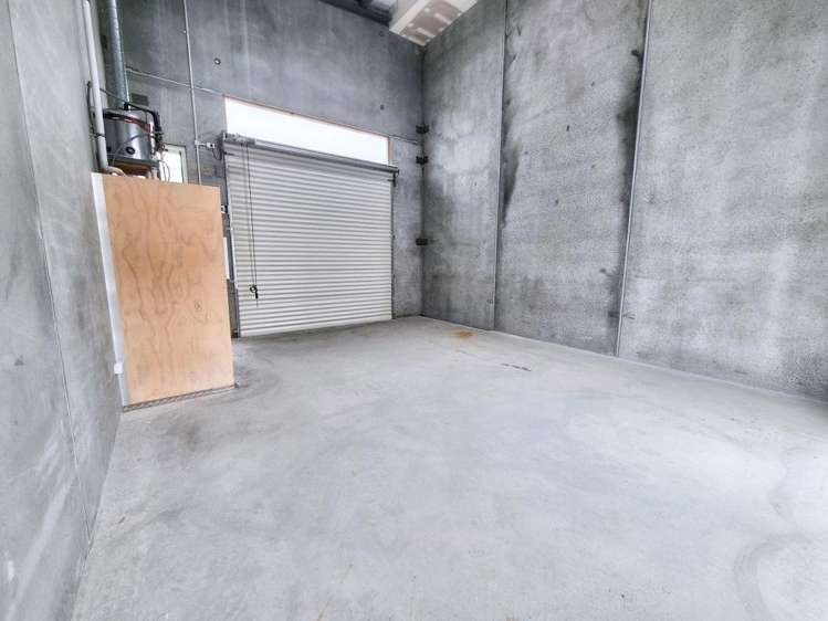 9/41 Bouverie Street Petone_2