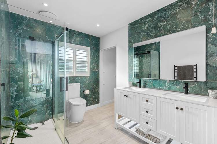 899 Whangaparaoa Road Manly_20
