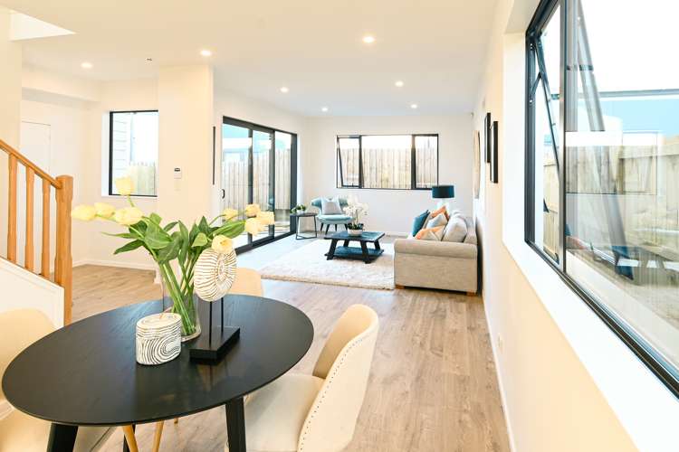 4b Ropata Avenue Point England_6