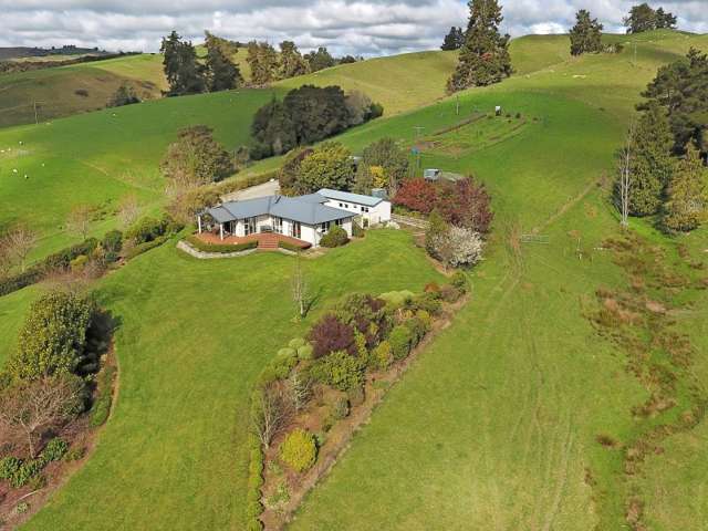 142 Strachan Road Ngatimoti_1