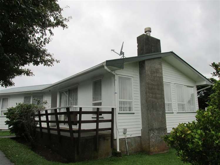 10 Kumeroa Grove Wainuiomata_0