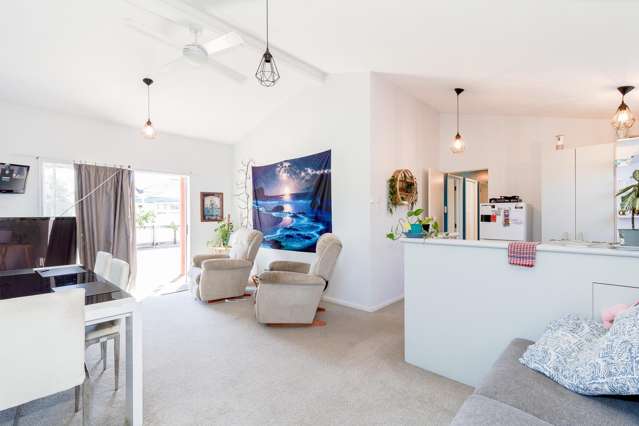 3/80 Guppy Road Greenmeadows_1