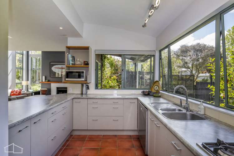 542a West Coast Road Oratia_7