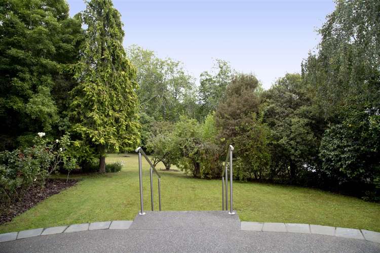 20c Hackthorne Road Cashmere_24