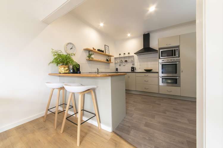 166 Henderson Valley Road Henderson_8