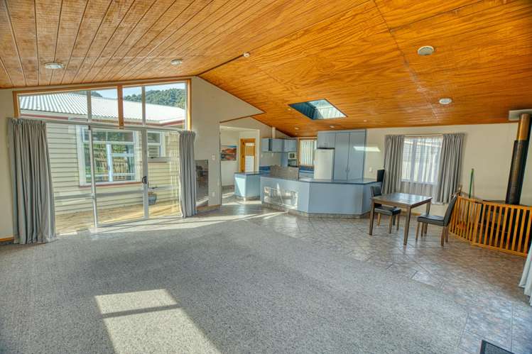 38 Fox Street Cobden_26