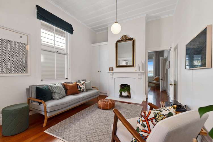 31 Queens Parade Devonport_20